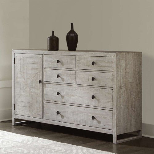 Northern Pine Dresser - OUT OF STOCK UNTIL 01/20/2026