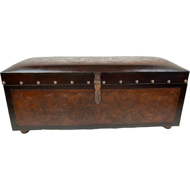 Jumbo Trunk Bench - Colonial
