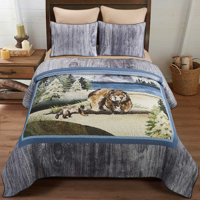 Lake Bears Quilt Bed Set - Queen
