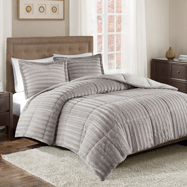 Logan Gray Faux Fur Comforter Set - Queen