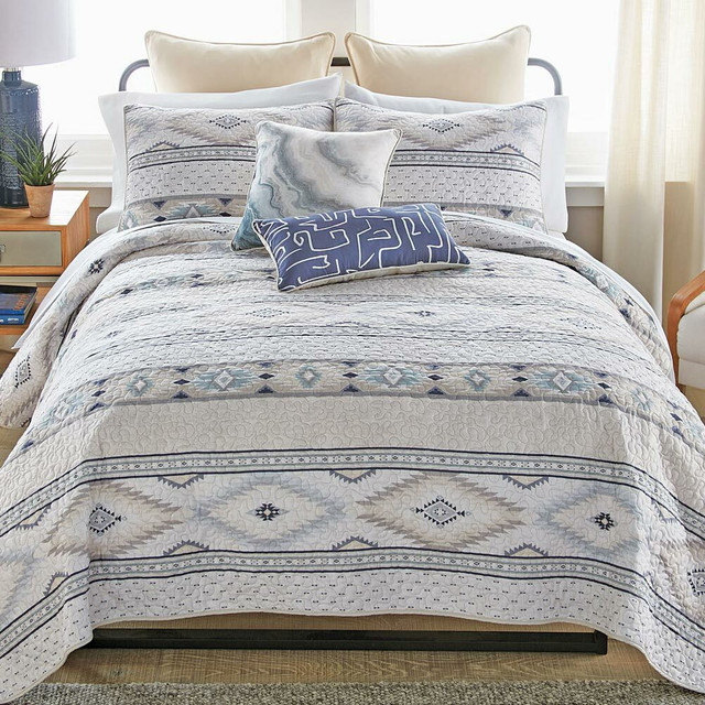 Mesa Frost Quilt Bed Set - Queen- SALE
