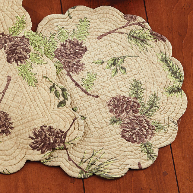 Pinecone Valley Round Placemat