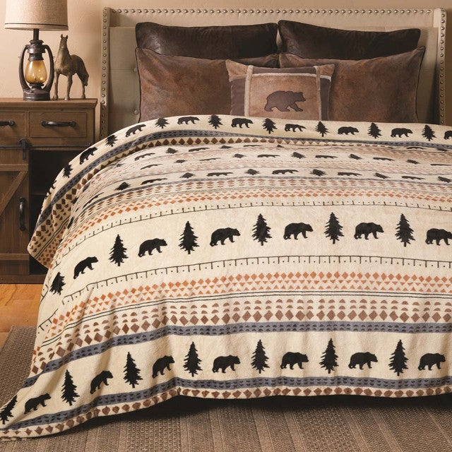 North Ridge Bear Lightweight Plush Blanket - Queen