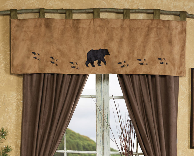 Wildlife Tracks Bear Valance