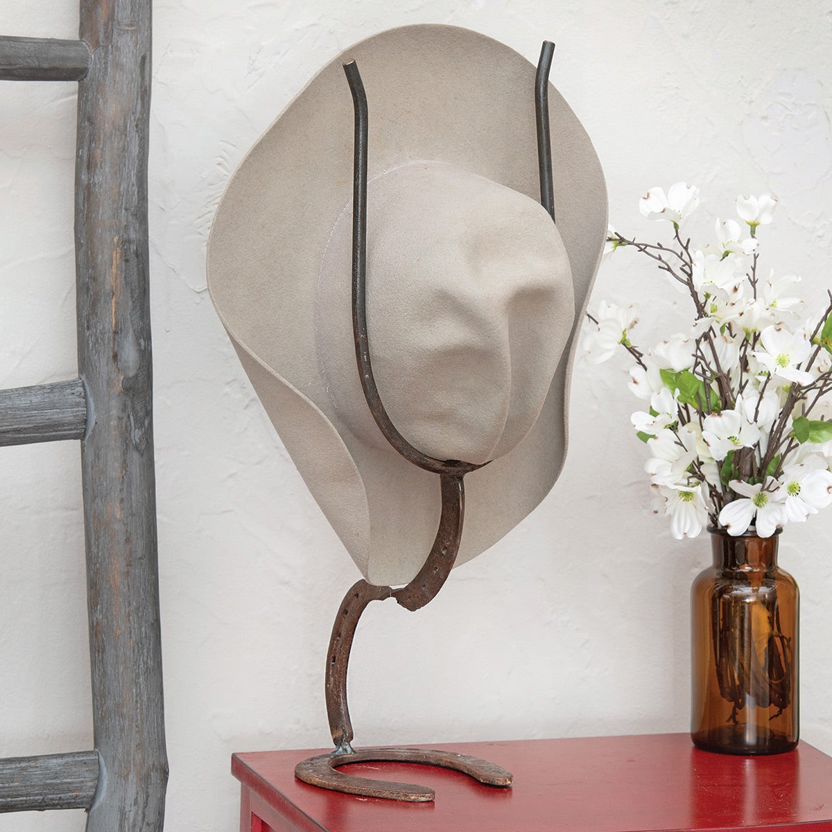 Horseshoe Hat Stand Black Forest Decor